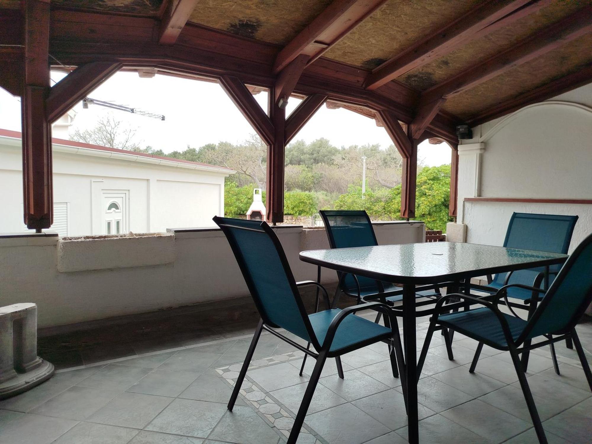 Apartman Iva Novalja Exterior foto